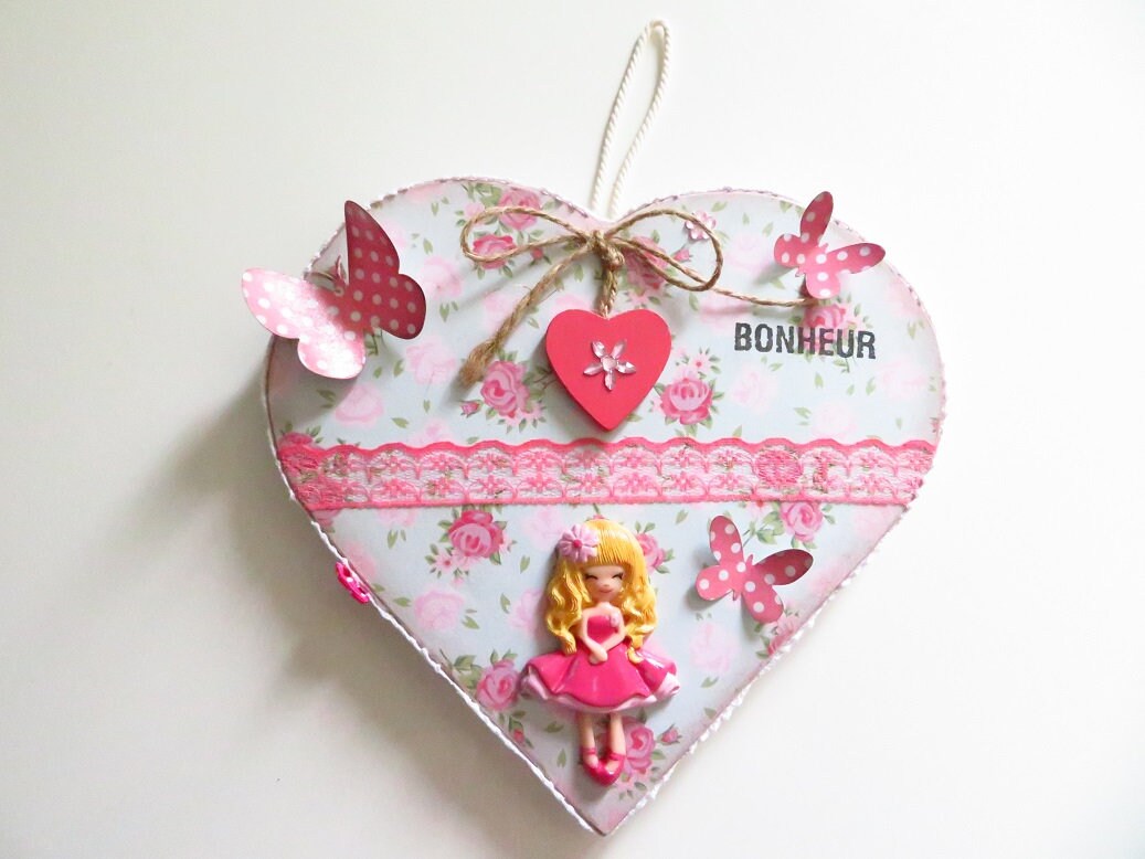 Coeur en Bois, Décoration Fleuri, Suspension Coeur Bois