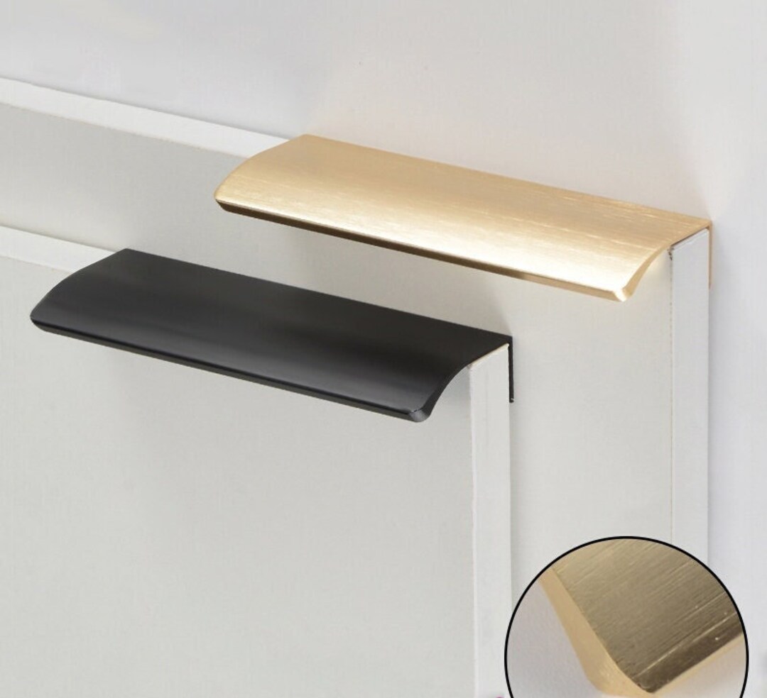 Invisible Wardrobe Black Edge Pull Handle Drawer Top Mounted