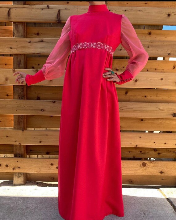 1960s Hostess Dress