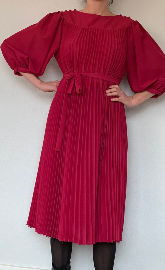 Vintage Magenta Pink Pleated Dress Balloon Sleeves - image 2