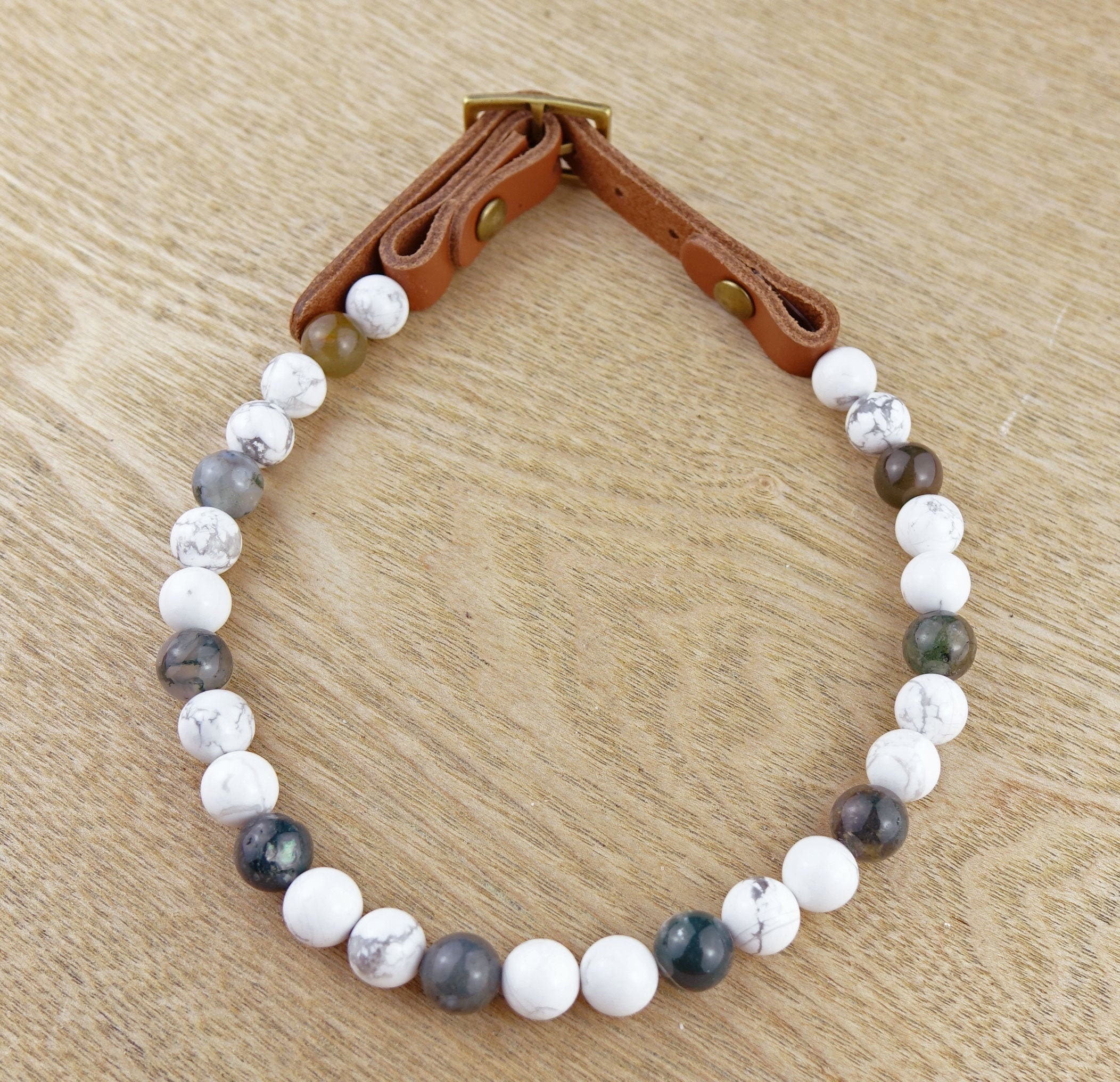 Collier Agressivité Pour Chiens. Apaise et Rend Plus Sociable, Enlève La Peur -Howlite Agate