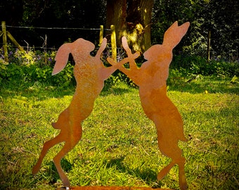 Exterior Small Rustic Metal Boxing Hare Rabbit Garden Stake Yard Art  / Flower Bed / Vegetable Patch Sculpture  Gift   Present