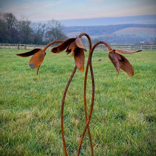 Exterior Rustic Rusty Metal Snowdrops Flower Garden Art Garden Stake Yard Art Sculpture Spring Gift Present