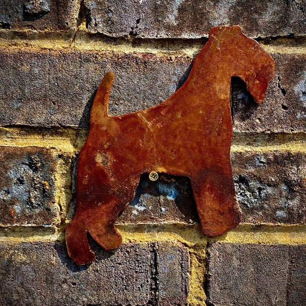 Small Exterior Rustic Rusty Lakeland Terrier Dog Garden Wall Hanger House Gate Fence Sign Hanging Metal Art Sculpture  Gift