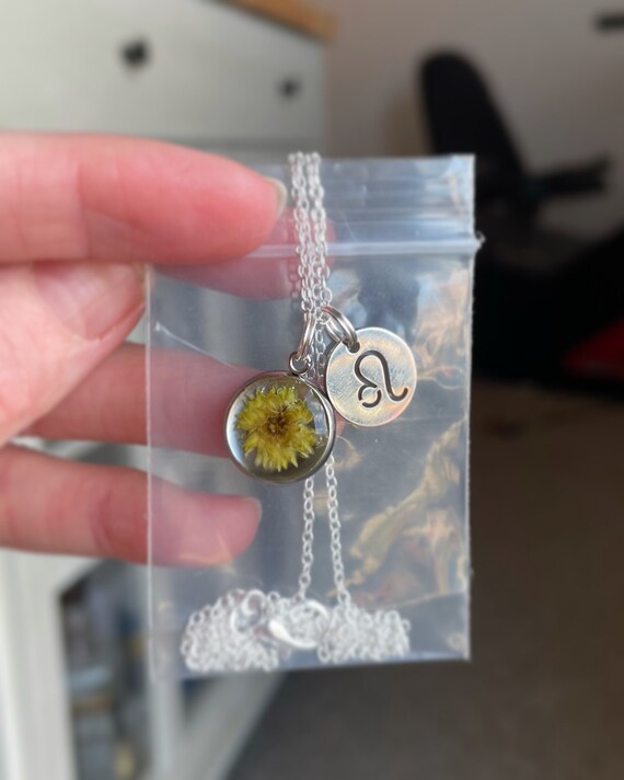 Dainty Leo Necklace - Etsy