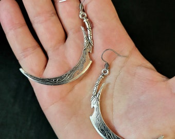 Crescent Blade Earrings, Gothic Dagger Earrings, Scimitar Sword Earrings, Dark Fantasy Jewelry, Witchy Earrings