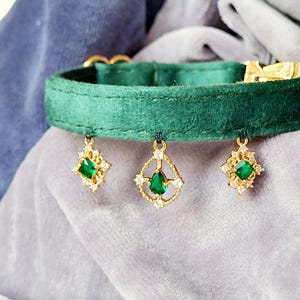 Luxury emerald green gold cat collar, Handmade soft velvet and green white gold rhinestone charms cat collar, Cat gift