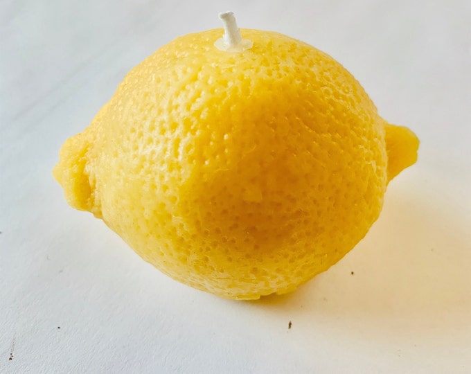 Beeswax Lemon Candle