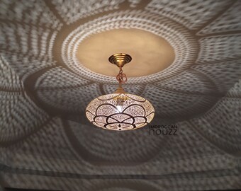 Moroccan Pendant Light – Handcrafted Brass Ceiling Lamp with Warm Shadow Pattern for Bedroom & Entryway