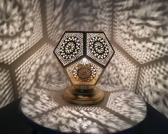 Moroccan Bass Table Lamp, Bedside Handmade Brass Copper Table Light Fixture Lamp in Marrakesh - Bedside Lamps - Moroccan Lights