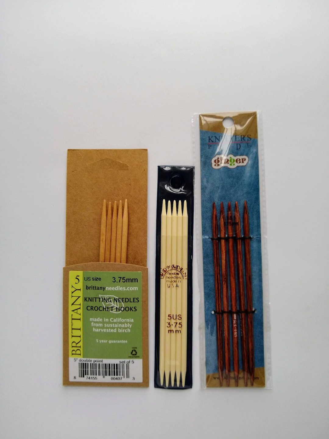 Wooden Knitting Needles Size US 5, Stock