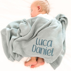 Baby Blanket, Personalized Baby Blanket, Custom Baby Blanket, Baby Blanket with Name, Embroidered Baby Blanket, Baby Shower Gifts