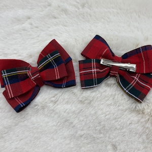 Back to School Uniform Plaid ONE Small Bow with Heart Button Center for Girls/School Uniform Plaid/School Uniform Accessories/Alligator Clip