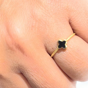 Clover ring, 4 leaf clover, 5 leaf clover, onyx Clover, pearl clover, easter  gift, gifts for her, easter Gift, Mothers day gift
