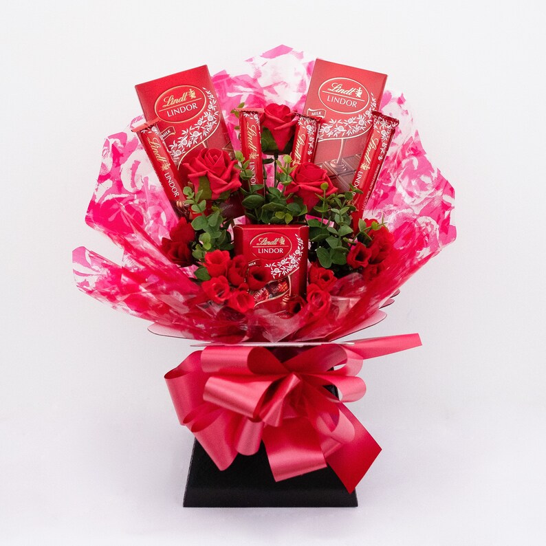 Lindt Lindor Rose Red Chocolate Bouquet Mothers Day Etsy