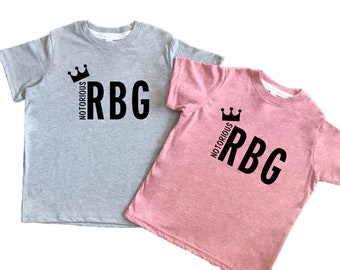 Berüchtigtes RBG T-Shirt, Ruth Bader Ginsburg Kinder T-Shirt, Feminismus Schutz Frauen Rechte Mädchen Power Shirt für Kinder & Tweens