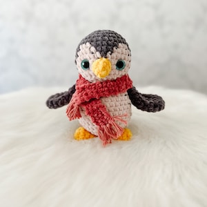 Penny the Penguin CROCHET PATTERN, Amigurumi Crochet Pattern, PDF