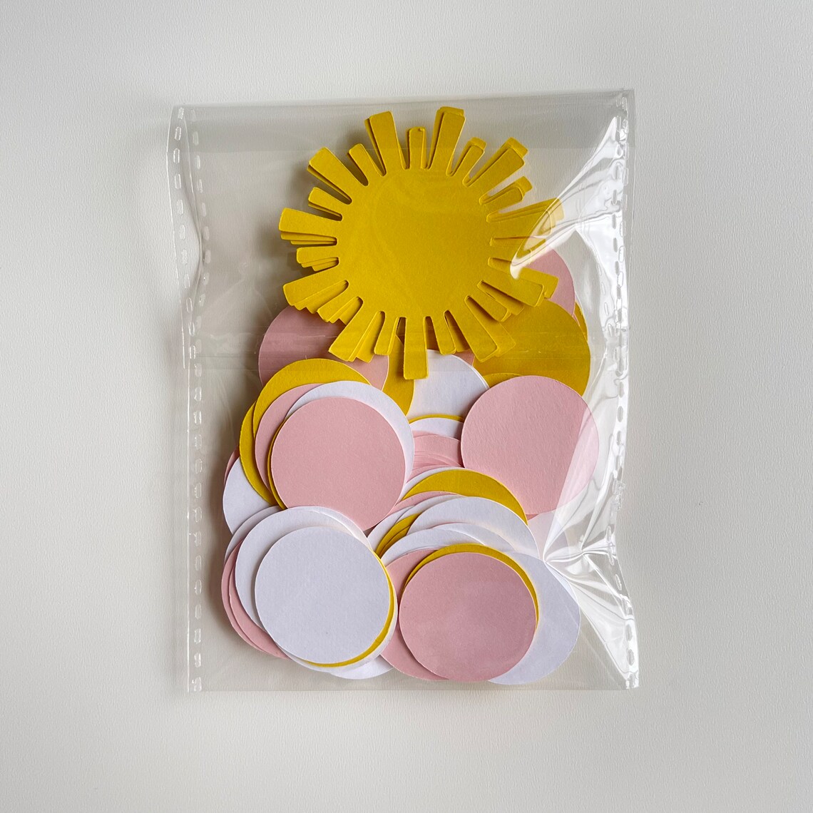 Confetti Its a Girl Met Light Pink Baby Shower Table Decorations main image 1