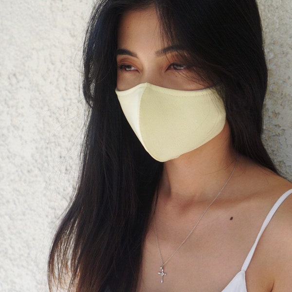 Pastel Amarillo - Reutilizable, Lavable, Contorno Ajustado, Máscara de Cara Amarilla Pastel Sólido - Hecho en EE.UU.