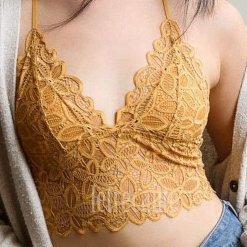 Wishlist - Scalloped Lace V Neck Padded Bralette main image 1
