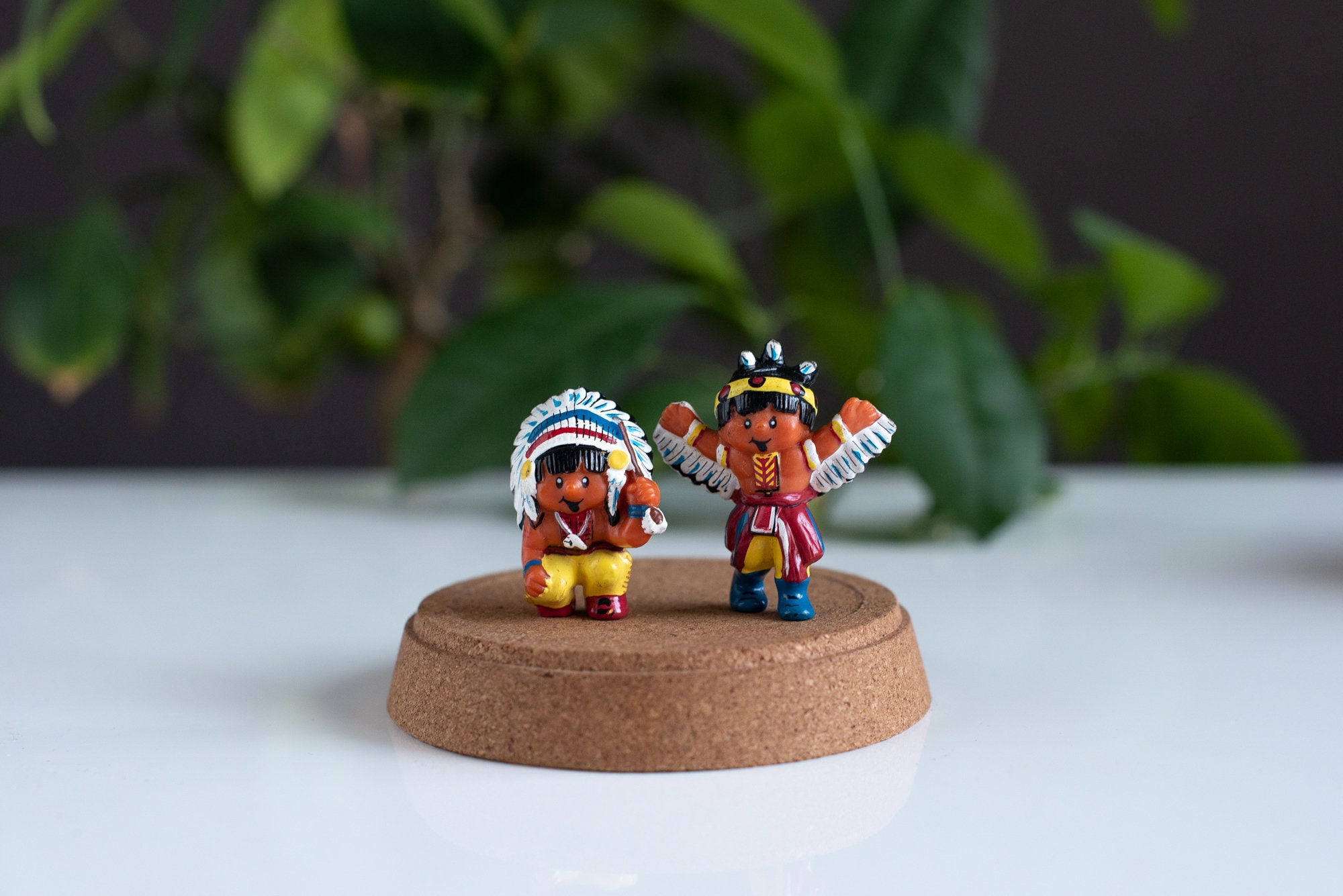 1995 Vintage Haribo Indian Figurine Set + Original Paper Kinder