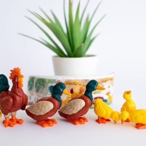 2000 Ferrero Kinder Sorpresa Vintage Animal Ducks con figurine di bambini + carta originale (BPZ)
