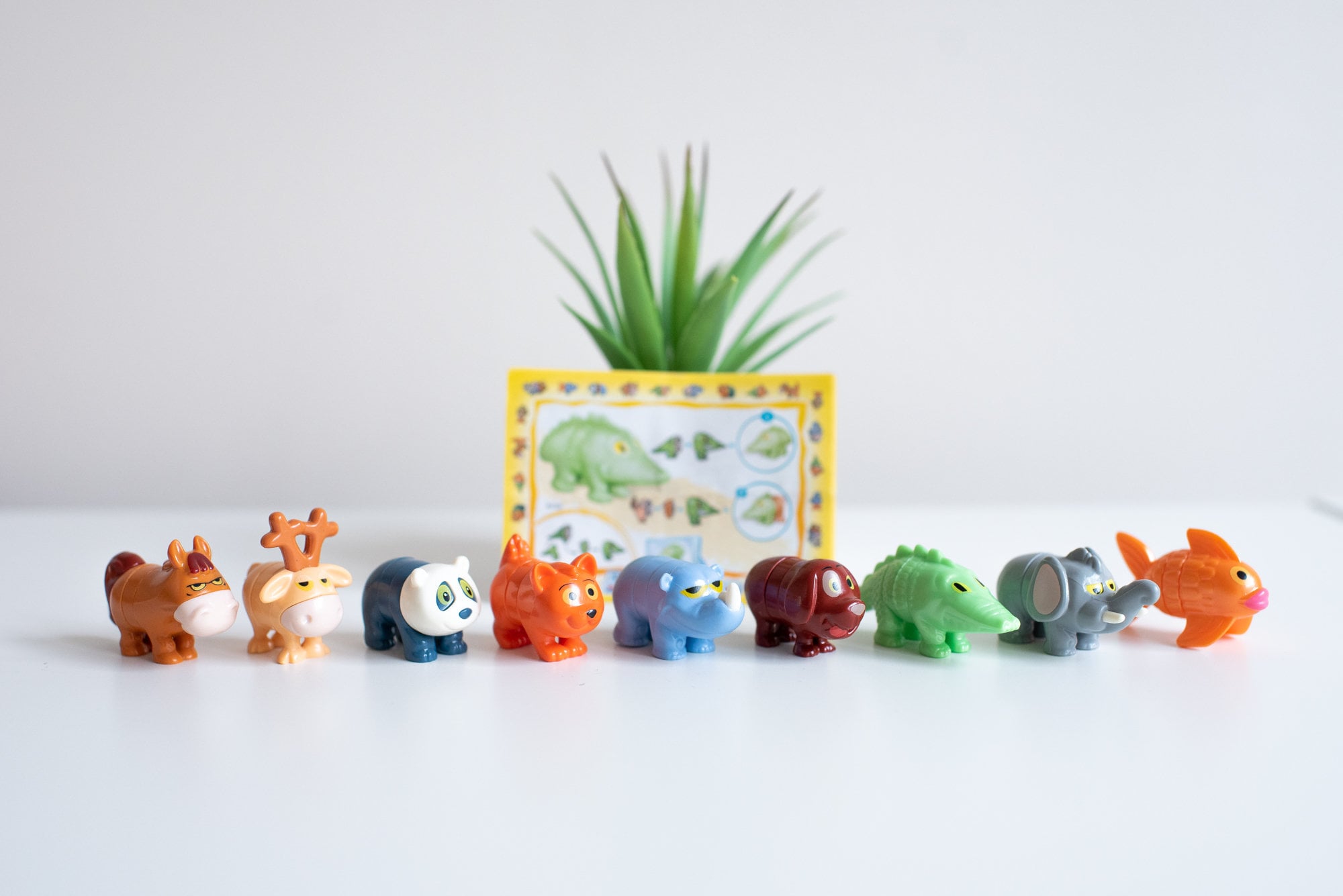 Ferrero Kinder Surprise Vintage Animal With Babies Figurines +