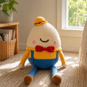 Handmade Humpty Dumpty Plush Toy – Crochet Amigurumi Nursery Rhyme Doll – Personalized Soft Plushie Gift