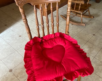 Large Chair Mat with Ruffle
