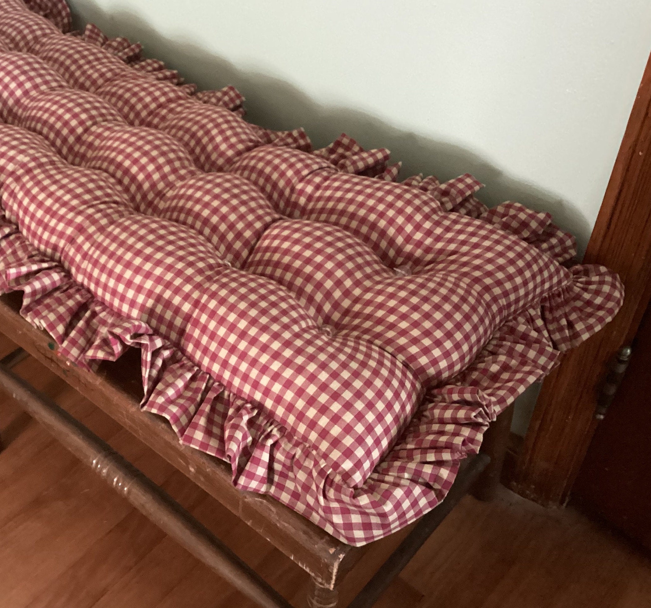 Bench Cushion Tufted with Ruffle and Ties