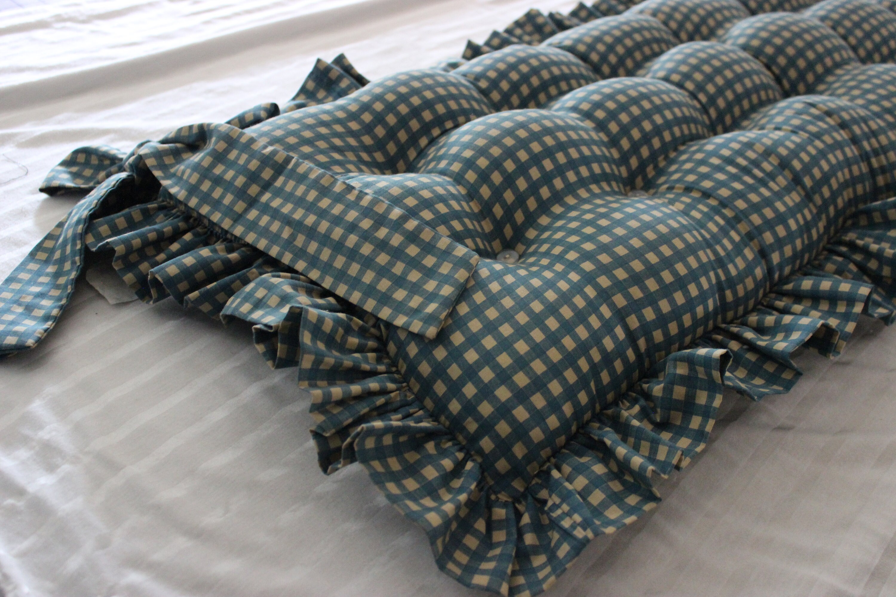 Bench Cushion Tufted With Ruffle Etsy