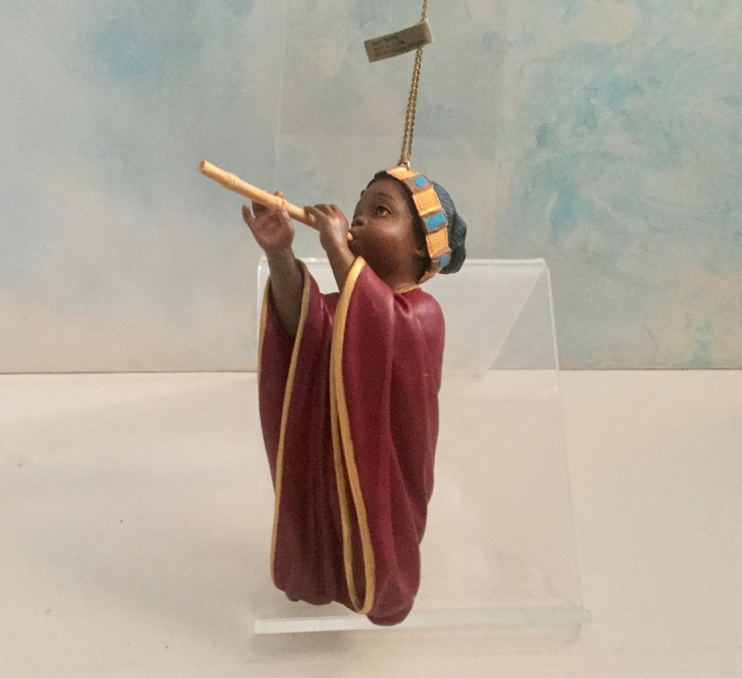 New Thomas Blackshear THE LITTLE PIPER Ornament, Ebony Visions Circle ...
