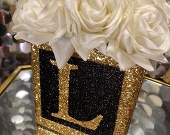 Black and Gold Customizable Table decoration centerpeice vase floral arrangement for birthdays, baby showers royal themed