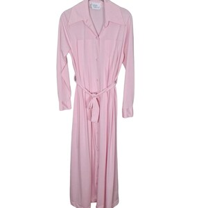 Vintage 70s Pink Nylon Long Button Front Robe Pointed Collar Women Size Medium