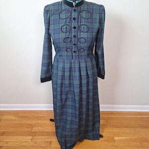 Vintage 80s Green Blue Plaid Velvet Collar Midi Long Sleeve Dress Goth Women Size M/L Military Inspired