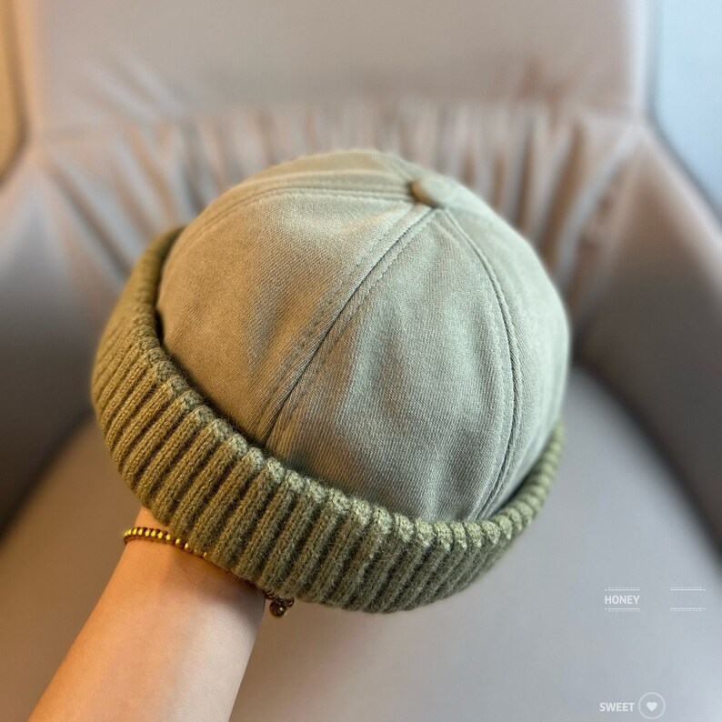 6 Farben Winter gestrickte randlose Baumwollmütze Docker Cap, Seemannsmütze, gerollte Manschette Retro Docker Caps, verstellbare Hafenhüte, Unisex Light Green