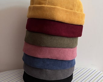 8 couleurs unie Bonnet sans bords, Bonnet de marin, Casquettes rétro à revers, Casquettes de port réglables, Unisexe