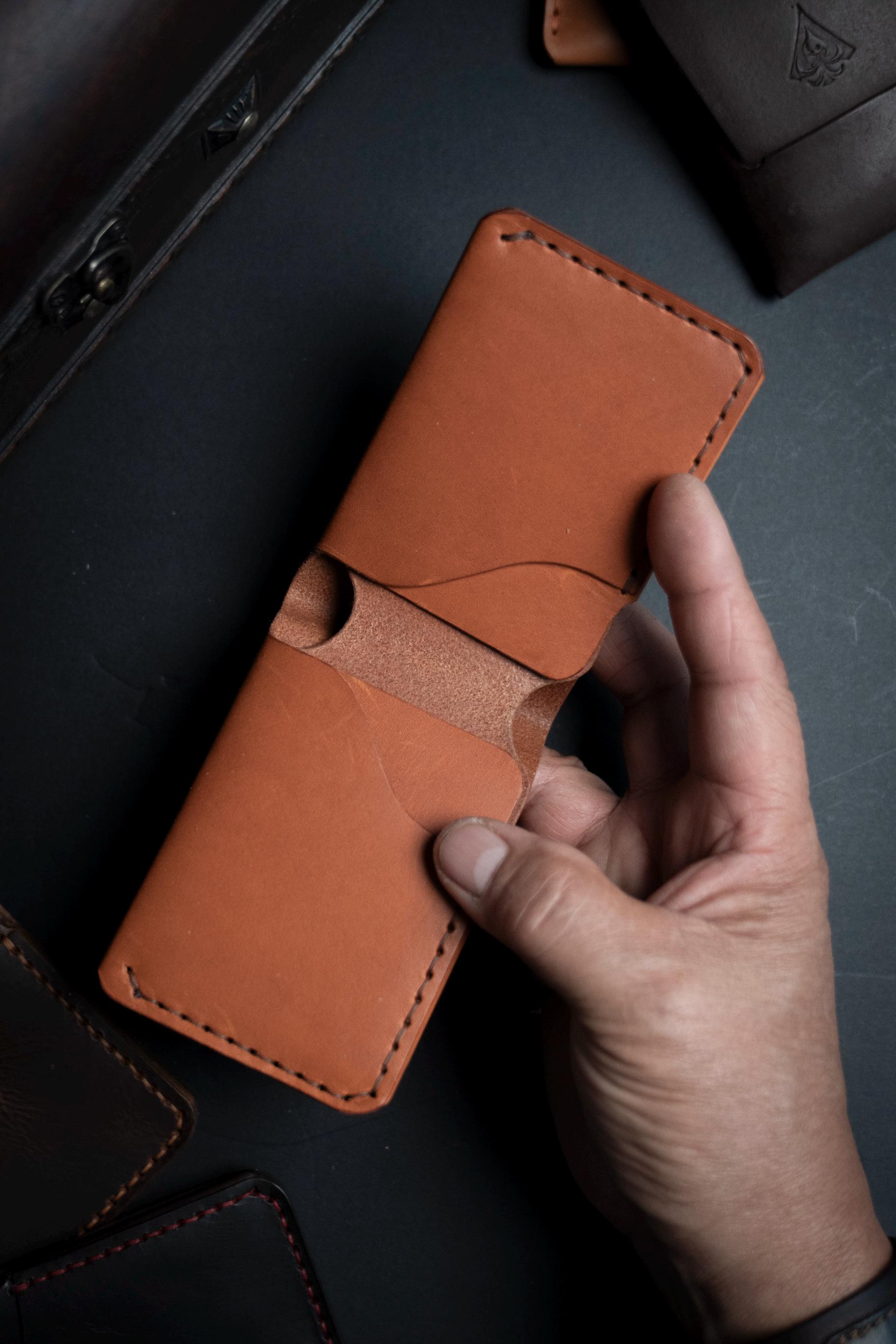 SinCityLeather - Etsy 日本