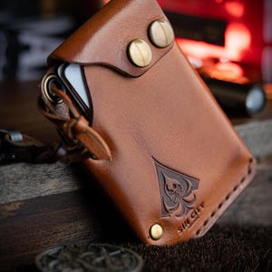 The Nexus2.0 Leather accessory, handmade gift, leather artisan goods, leather wallet, everyday carry accessories, fathers day gift