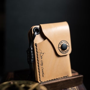 THE NOMAD in Natural Buttero leather and Black Accents. Small wallet.