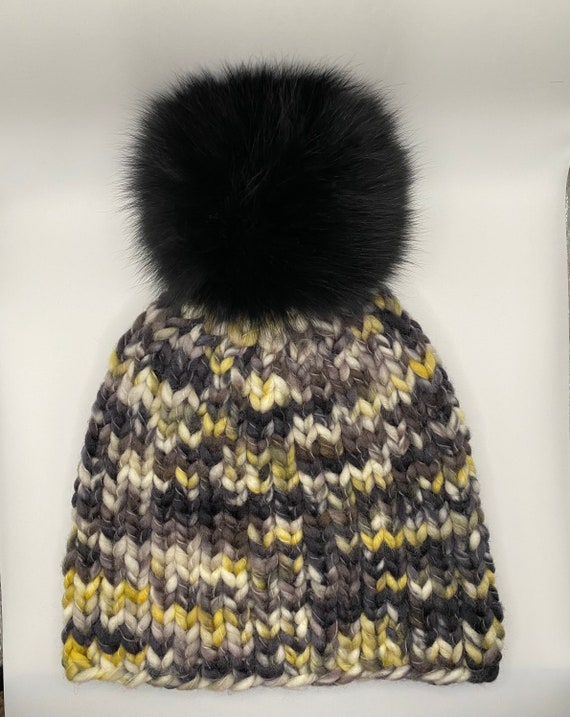 Hand Knit Italian Merino Wool Knit Hat With Black Fur Pom  display picture 1