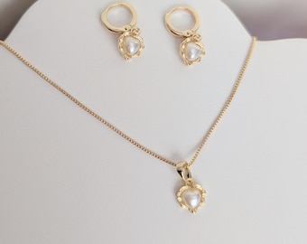 Gold Pearl Necklace, Pearl Necklace and Earring Set, Heart Earings, Heart Necklace, Bridesmaid Necklace