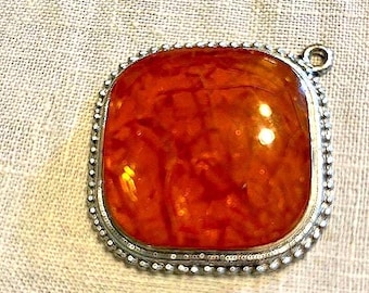 Large amber pendant