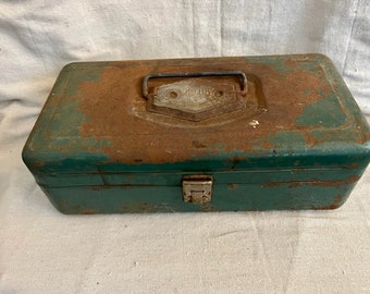 Perfectly rusted vintage Victor metal toolbox