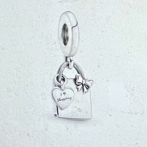 Pandora 792042cz best sale