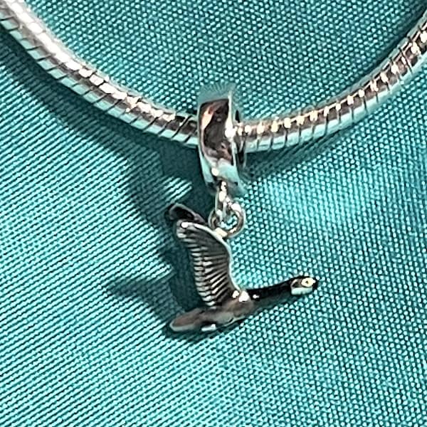 Canadian Goose & Maple Leaf Dangle Charm fits Pandora Bracelet , Canadian Goose Charm , Goose Dangle , Bird Charm , 925 Sterling Silver