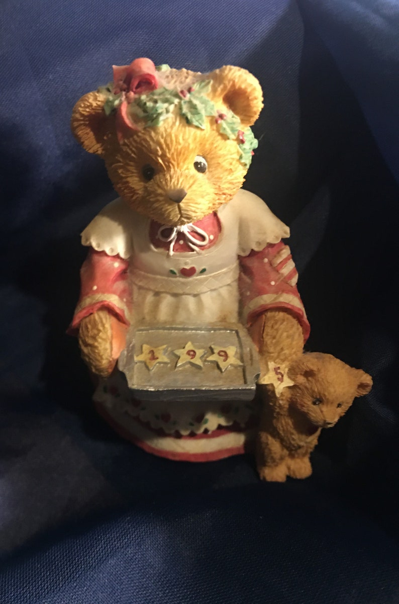 Here/'s Some Cheer To Last The Year #141186 Numbered 1995 Vintage Cherished Teddies Christmas Amanda