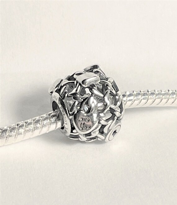Padlock 2024 pandora charm