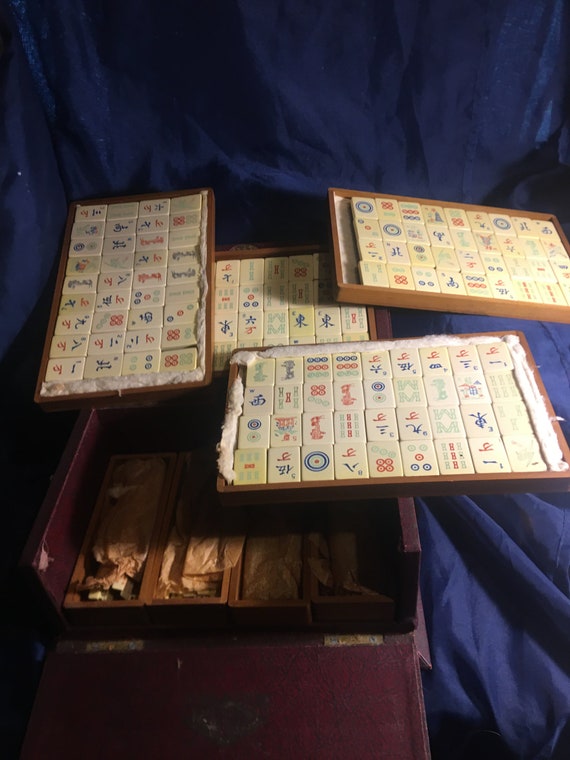 Vintage Antique Chinese Bone Bamboo Mahjong Set, Mah Jongg Tile