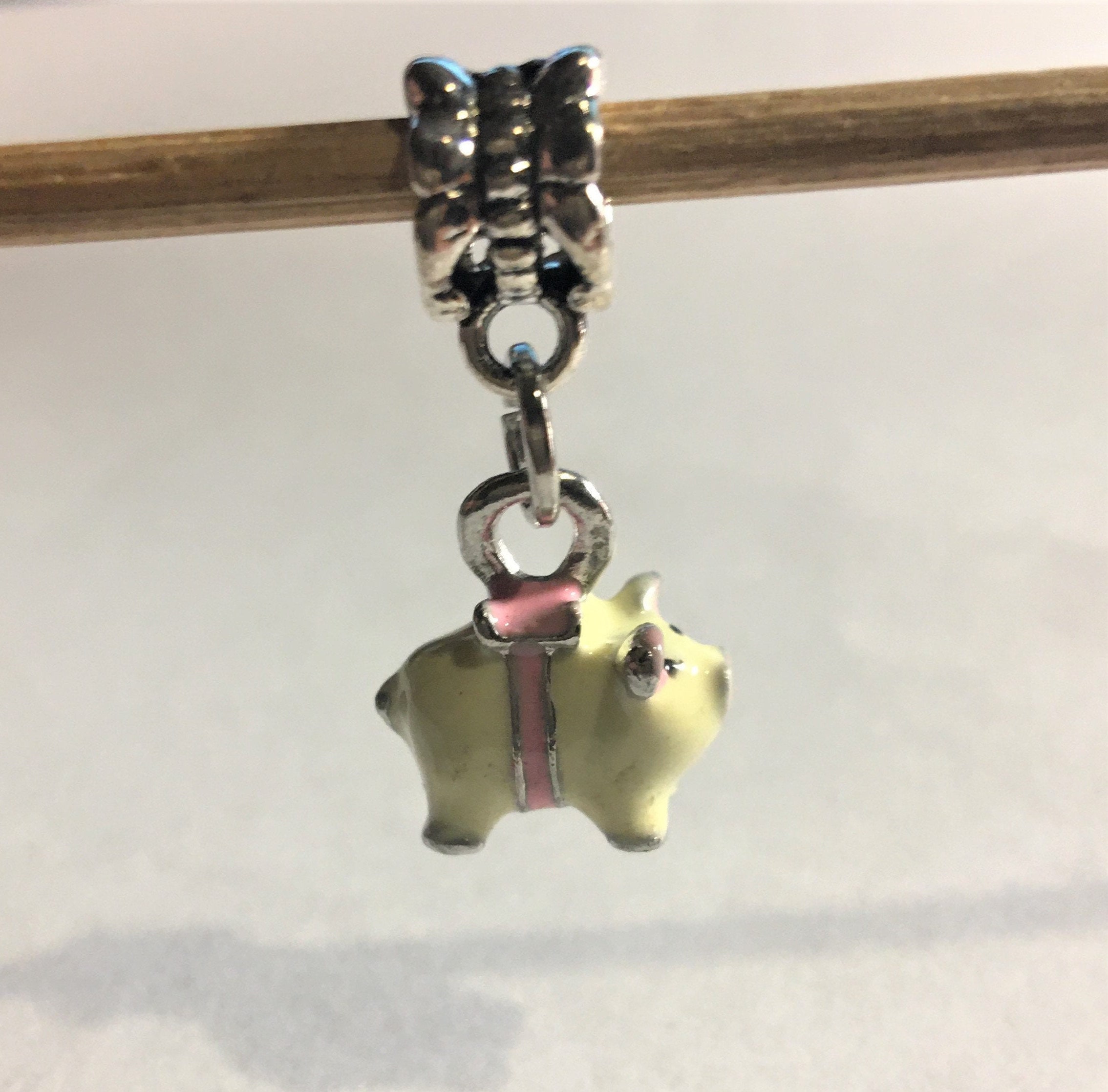 Adorable Eeyore Enamel Clip on Charm for Link Bracelet Handbag or Purse Keyring